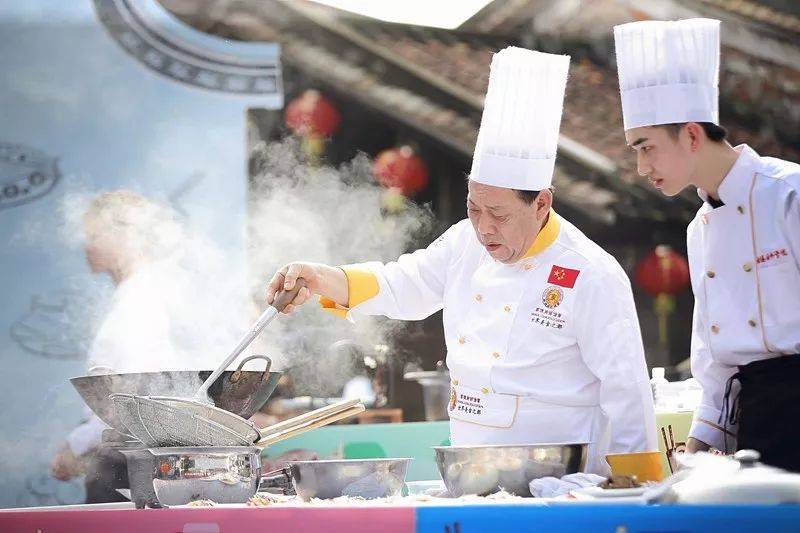 珠海人才市场厨师招聘——打造专业餐饮团队的重要一环